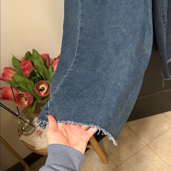 Classic Blue Wide-Leg Jeans - Picture 3 of 3